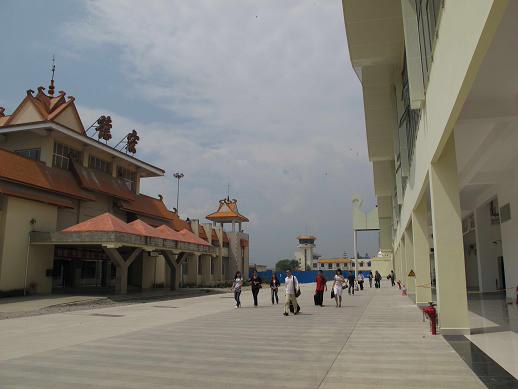 義烏市到德宏州物流專線-義烏市至德宏州貨運(yùn)公司